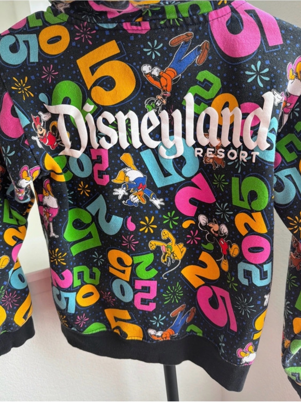 Kids' Black Multicolor 2025 Number Print Hoodie size 9/10